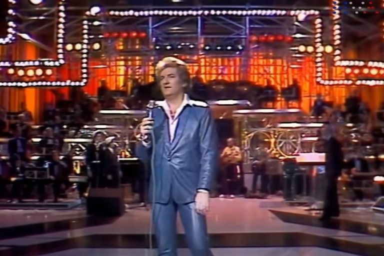 Quelle est la fortune d'Eddy Mitchell