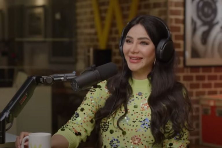 Lojain Omran : la fortune d'une influenceuse au succès éclatant